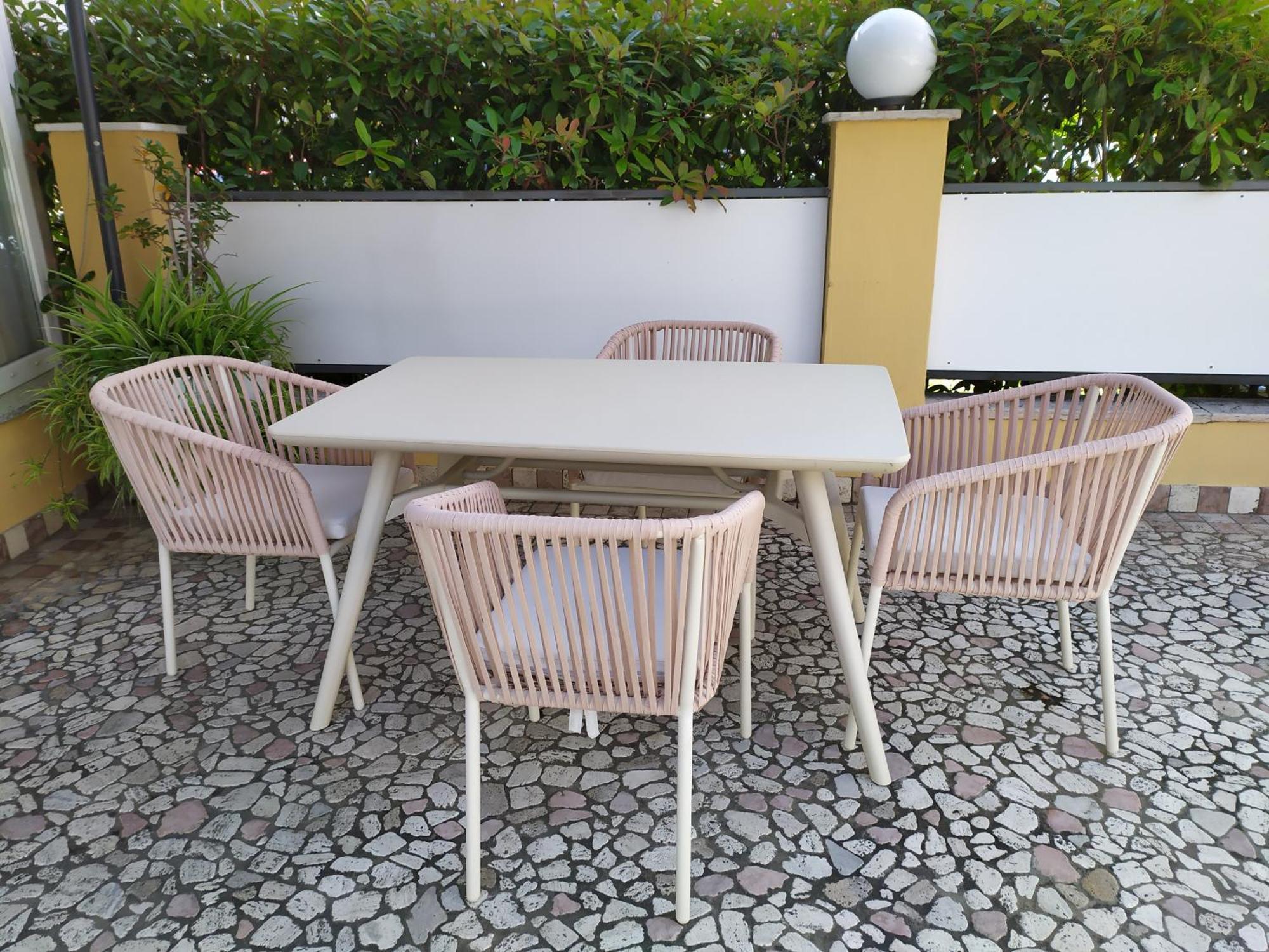 Hotel New Garden Torbole Sul Garda Esterno foto